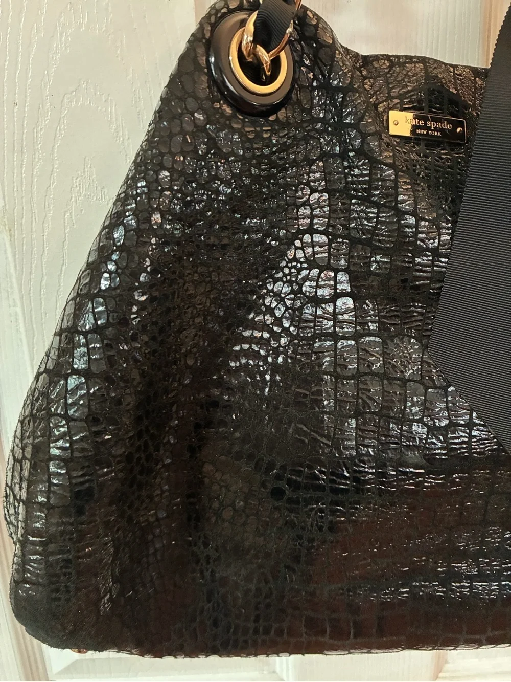 Kate Spade New York Black Croc Embossed Patent Hobo Bag Gold Chain & Bow Luxury